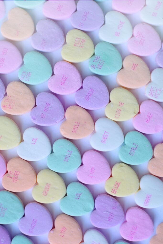 conversation hearts, background, valentine's day, valentine, sweets, candy, beautiful wallpaper, candies, sweethearts, iphone wallpaper